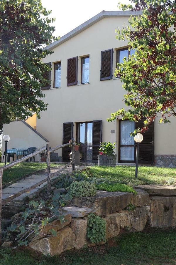 Agriturismo Tinti Montiano  Buitenkant foto