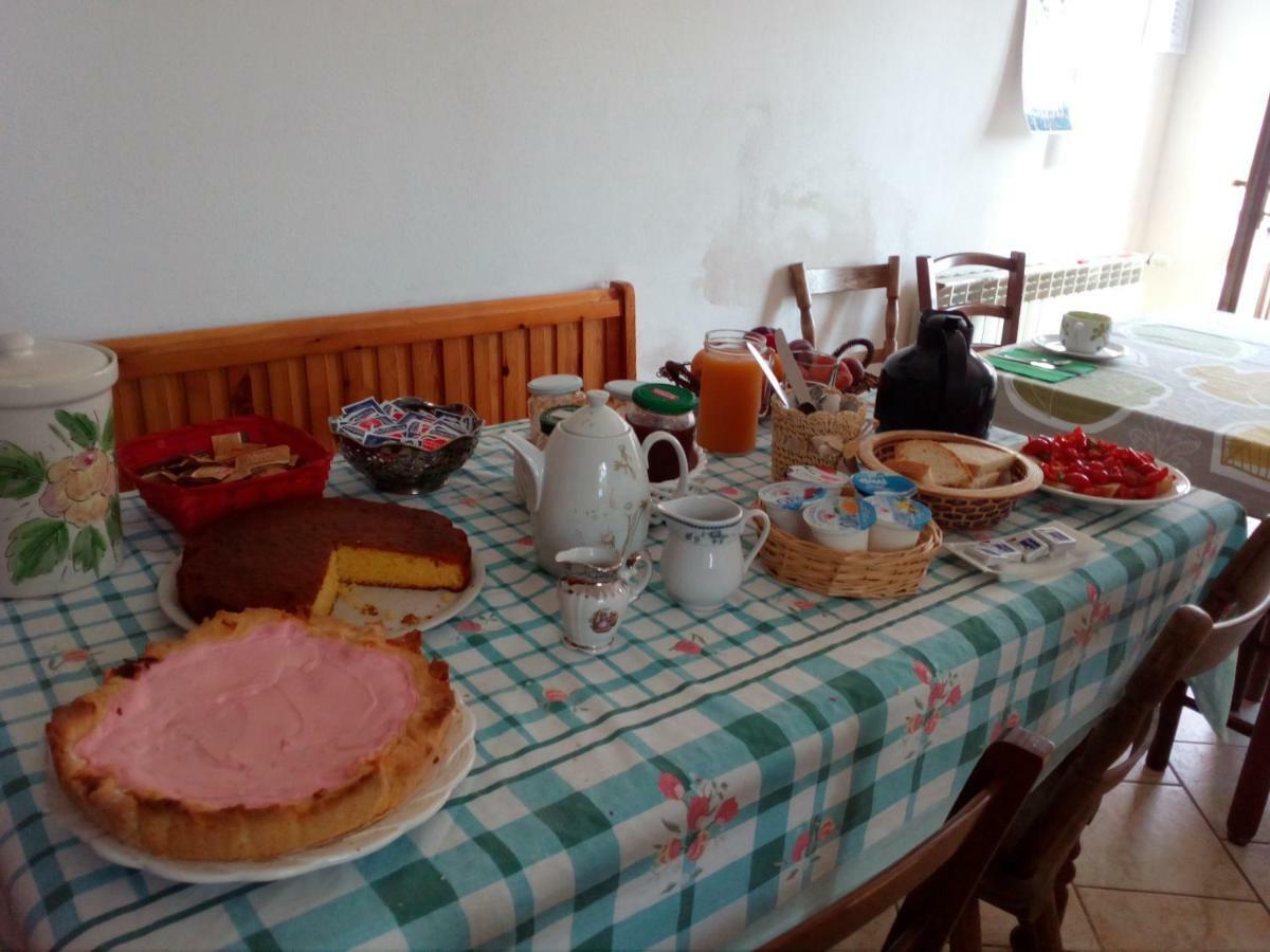 Agriturismo Tinti Montiano  Buitenkant foto
